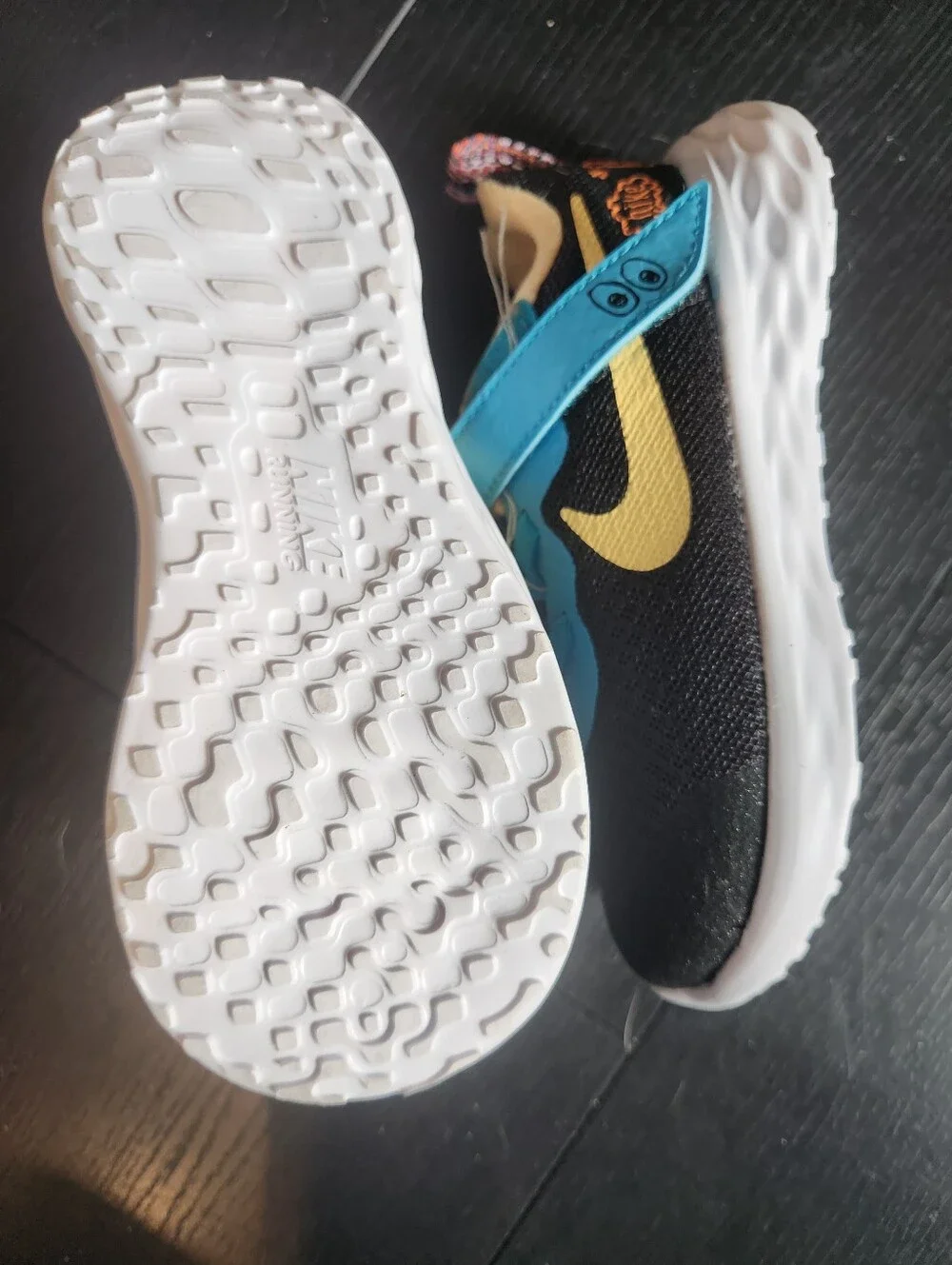 Toodler Boys NIKE SNEAKER SIZE 9